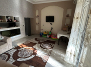Satılır 5 otaqlı 130 m2 həyət evi Montin