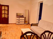 İcarəyə verilir 2 otaqlı 60 m2 köhnə tikili Nəsimi m.