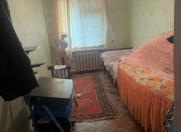 Satılır 2 otaqlı 50 m2 köhnə tikili Neftçilər m.