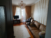 Satılır 2 otaqlı 52 m2 köhnə tikili Azadlıq prospekti m.