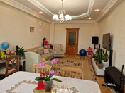 Satılır 3 otaqlı 127 m2 yeni tikili Memar Əcəmi m.