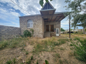 Satılır 2 otaqlı 74 m2 bağ evi Koroğlu Parkı