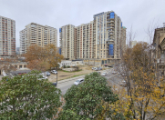 Satılır 4 otaqlı 108 m2 köhnə tikili Elmlər Akademiyası m.