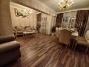 Satılır 4 otaqlı 160 m2 yeni tikili Elmlər Akademiyası m.