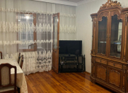 Satılır 3 otaqlı 60 m2 köhnə tikili 9 mkr
