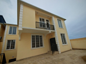 Satılır 8 otaqlı 244 m2 villa Masazır
