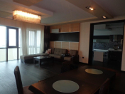 İcarəyə verilir 3 otaqlı 240 m2 yeni tikili Şah İsmayıl Xətai m.