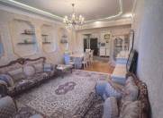 Satılır 4 otaqlı 132 m2 yeni tikili Elmlər Akademiyası m.