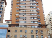 Satılır 3 otaqlı 137 m2 yeni tikili Şah İsmayıl Xətai m.