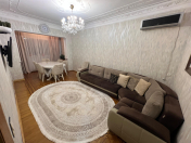 Satılır 4 otaqlı 70 m2 köhnə tikili 8 mkr