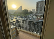 Satılır 3 otaqlı 75 m2 köhnə tikili Nəriman Nərimanov m.