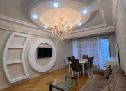 İcarəyə verilir 2 otaqlı 80 m2 yeni tikili Şah İsmayıl Xətai m.