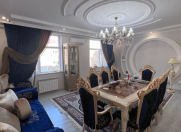 Satılır 8 otaqlı 350 m2 yeni tikili Bayıl