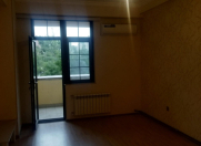 İcarəyə verilir 3 otaqlı 80 m2 yeni tikili Yaşıl bazar