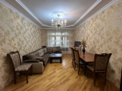 İcarəyə verilir 4 otaqlı 120 m2 köhnə tikili Xocasən m.