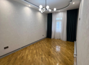 Satılır 3 otaqlı 95 m2 yeni tikili Nizami m.