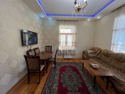 Satılır 2 otaqlı 65 m2 köhnə tikili İçəri Şəhər m.