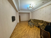 İcarəyə verilir 3 otaqlı 170 m2 yeni tikili Nəsimi r.