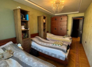 Satılır 4 otaqlı 120 m2 köhnə tikili Gənclik m.