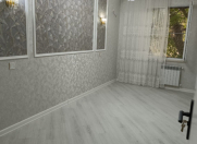 Satılır 3 otaqlı 80 m2 köhnə tikili Memar Əcəmi m.