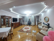 Satılır 5 otaqlı 210 m2 yeni tikili Nəsimi r.