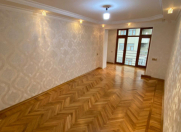 Satılır 3 otaqlı 83 m2 köhnə tikili 28 may