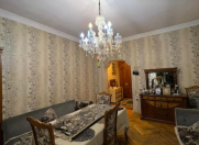 Satılır 3 otaqlı 90 m2 köhnə tikili Elmlər Akademiyası m.