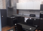 Satılır 3 otaqlı 130 m2 yeni tikili Hüseyn Cavid parkı