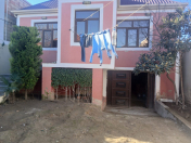 Satılır 4 otaqlı 130 m2 həyət evi Qala
