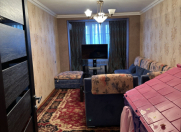 Satılır 4 otaqlı 90 m2 köhnə tikili Neftçilər m.