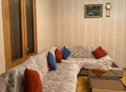 İcarəyə verilir 3 otaqlı 90 m2 köhnə tikili 28 May m.