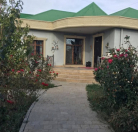 İcarəyə verilir 3 otaqlı 180 m2 yeni tikili Naxçıvan