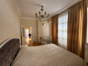 Satılır 3 otaqlı 120 m2 yeni tikili Bayıl