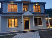 İcarəyə verilir 5 otaqlı 120 m2 həyət evi Qax