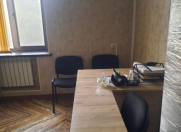 İcarəyə verilir 3 otaqlı 90 m2 ofis Elmlər Akademiyası m.