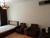 Satılır 1 otaqlı 44 m2 köhnə tikili Y.Günəşli