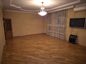 Satılır 3 otaqlı 130 m2 yeni tikili Nəriman Nərimanov m.