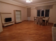 Satılır 5 otaqlı 300 m2 yeni tikili Gənclik m.