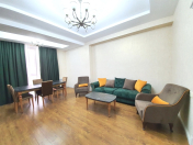 İcarəyə verilir 3 otaqlı 135 m2 yeni tikili Park Bulvar