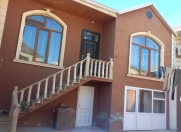 Satılır 3 otaqlı 100 m2 həyət evi Binəqədi r.