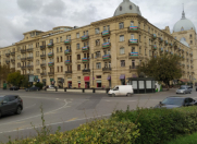 Satılır 2 otaqlı 60 m2 köhnə tikili Nizami m.