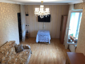 Satılır 1 otaqlı 35 m2 köhnə tikili Yasamal r.