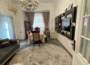 Satılır 2 otaqlı 50 m2 köhnə tikili Gənclik m.