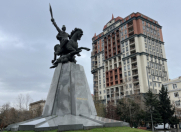 Satılır 3 otaqlı 65 m2 köhnə tikili Gənclik m.