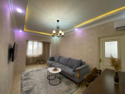Satılır 2 otaqlı 68 m2 köhnə tikili 9 mkr