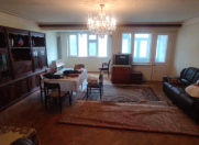 Satılır 4 otaqlı 120 m2 köhnə tikili Gənclik Mall