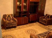 Satılır 2 otaqlı 55 m2 köhnə tikili Memar Əcəmi m.