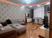 İcarəyə verilir 3 otaqlı 120 m2 yeni tikili Tibb Universiteti