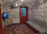 Satılır 3 otaqlı 80 m2 köhnə tikili İçəri Şəhər m.