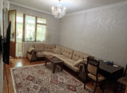 Satılır 1 otaqlı 33 m2 köhnə tikili Memar Əcəmi m.